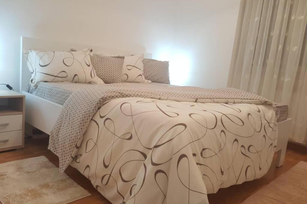 Fantasy Apartment Tuzla Ngoại thất bức ảnh
