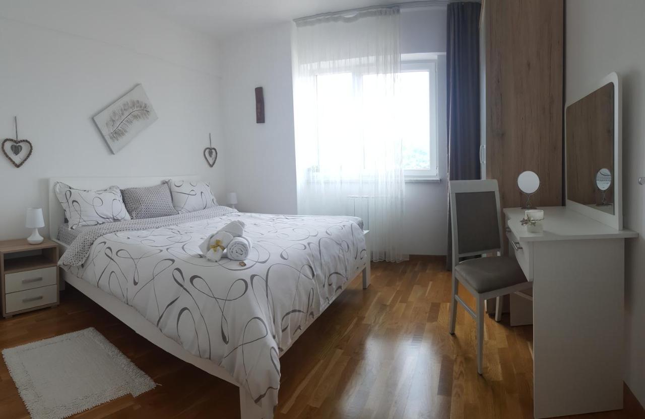 Fantasy Apartment Tuzla Ngoại thất bức ảnh